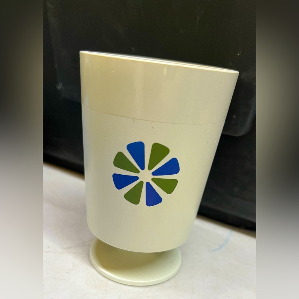 Vintage Douglas David tumblers